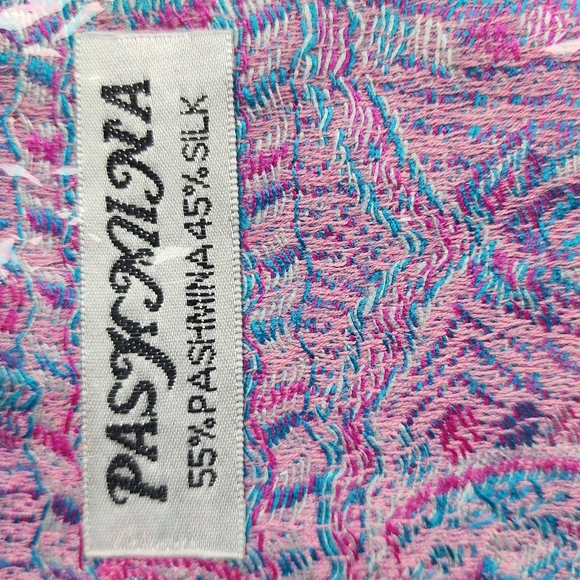 2 for 1!! Wrap/scarf & Pashmina - NWOT - Picture 8 of 12